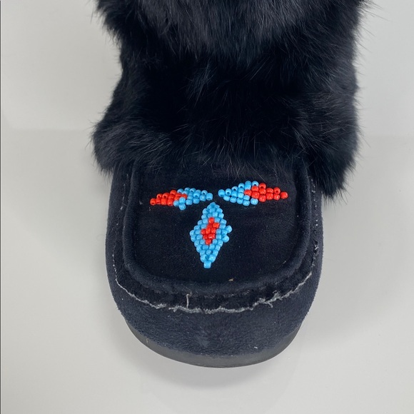 Vintage Y2K Muk Luks Black Fur Moccasin Boots 8 - Picture 2 of 15